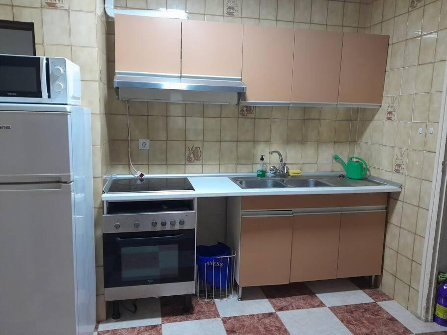 Appartement Disfruta De Un Barrio Tranquilo à Alcalá de Guadaira Extérieur photo