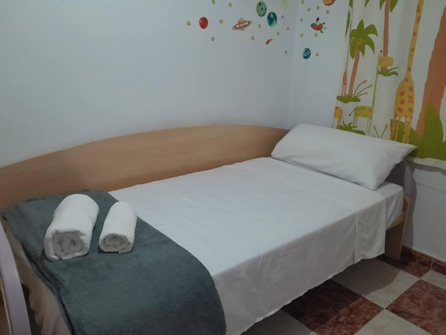 Appartement Disfruta De Un Barrio Tranquilo à Alcalá de Guadaira Extérieur photo
